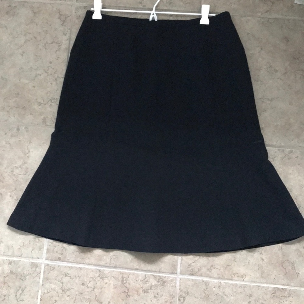 Ann Taylor Fit and Flare Suit Skirt
